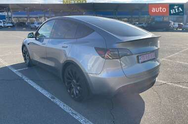 Внедорожник / Кроссовер Tesla Model Y 2023 в 