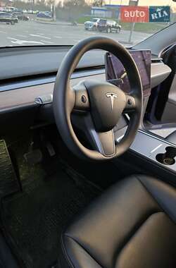 Внедорожник / Кроссовер Tesla Model Y 2022 в 