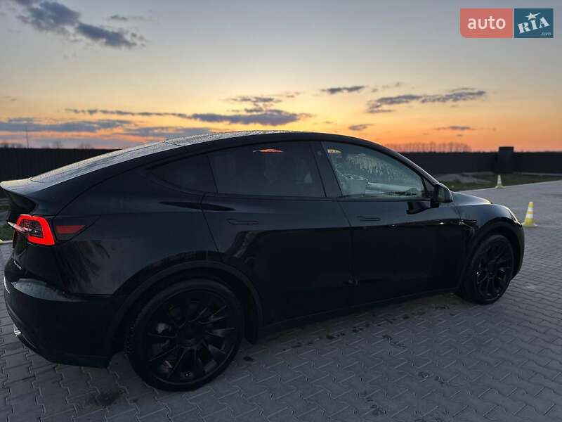 Внедорожник / Кроссовер Tesla Model Y 2021 в Кагарлыке