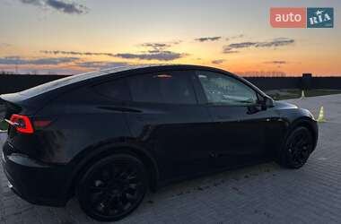 Внедорожник / Кроссовер Tesla Model Y 2021 в 