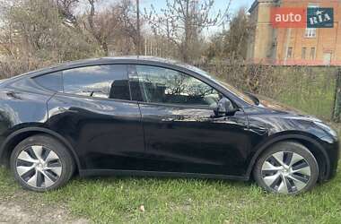 Внедорожник / Кроссовер Tesla Model Y 2021 в 