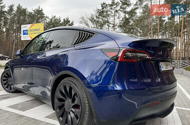 Внедорожник / Кроссовер Tesla Model Y 2023 в 