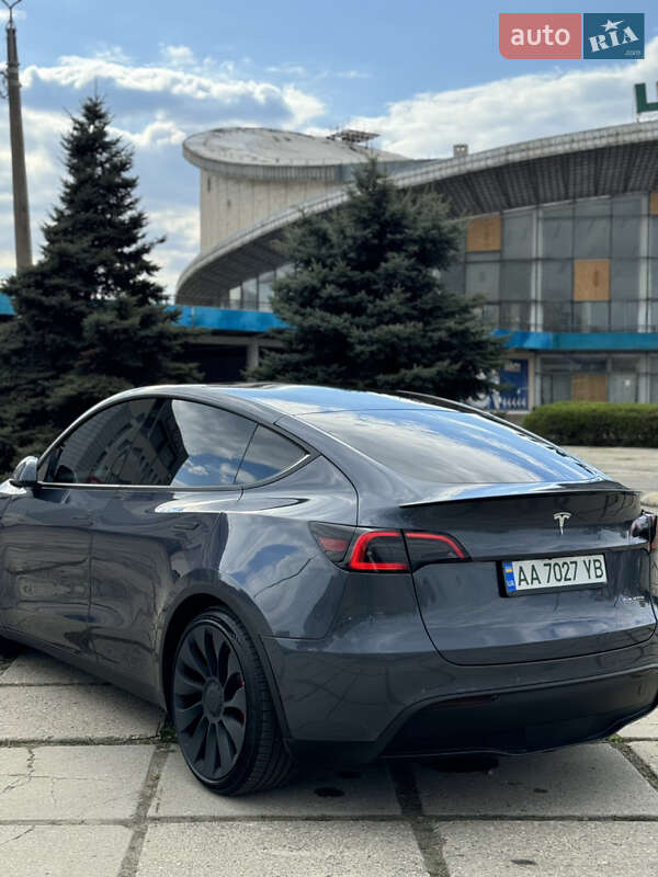 Внедорожник / Кроссовер Tesla Model Y 2022 в Харькове