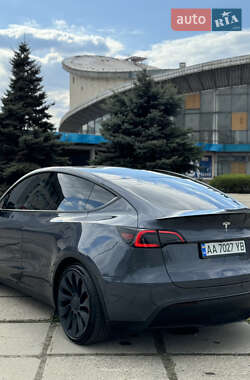 Внедорожник / Кроссовер Tesla Model Y 2022 в 