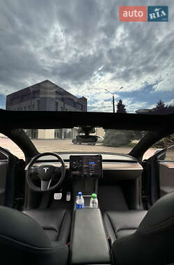 Внедорожник / Кроссовер Tesla Model Y 2022 в 