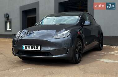 Внедорожник / Кроссовер Tesla Model Y 2023 в 