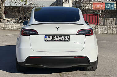 Внедорожник / Кроссовер Tesla Model Y 2021 в 