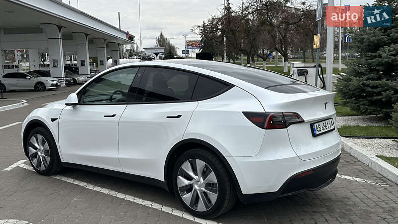 Позашляховик / Кросовер Tesla Model Y 2023 в Києві