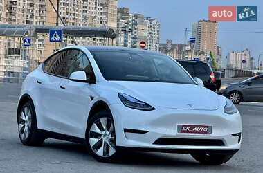 Внедорожник / Кроссовер Tesla Model Y 2022 в 
