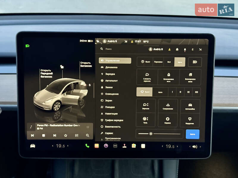 Позашляховик / Кросовер Tesla Model Y 2022 в Києві
