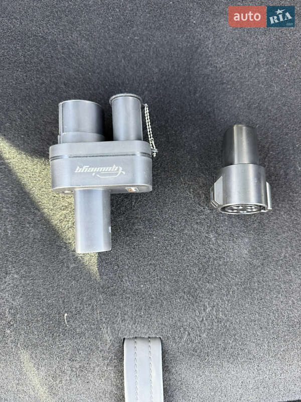 Внедорожник / Кроссовер Tesla Model Y 2022 в Софиевской Борщаговке