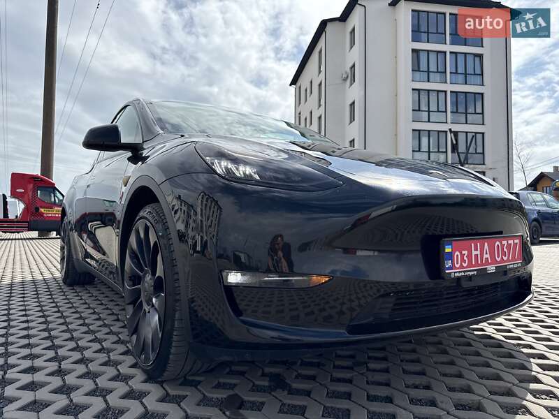 Внедорожник / Кроссовер Tesla Model Y 2022 в Луцке