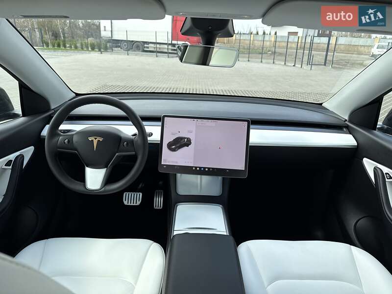 Внедорожник / Кроссовер Tesla Model Y 2022 в Луцке