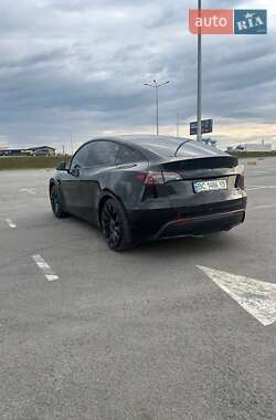 Внедорожник / Кроссовер Tesla Model Y 2023 в 