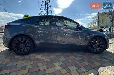 Внедорожник / Кроссовер Tesla Model Y 2021 в 