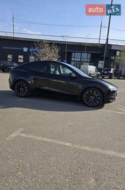 Позашляховик / Кросовер Tesla Model Y 2021 в 