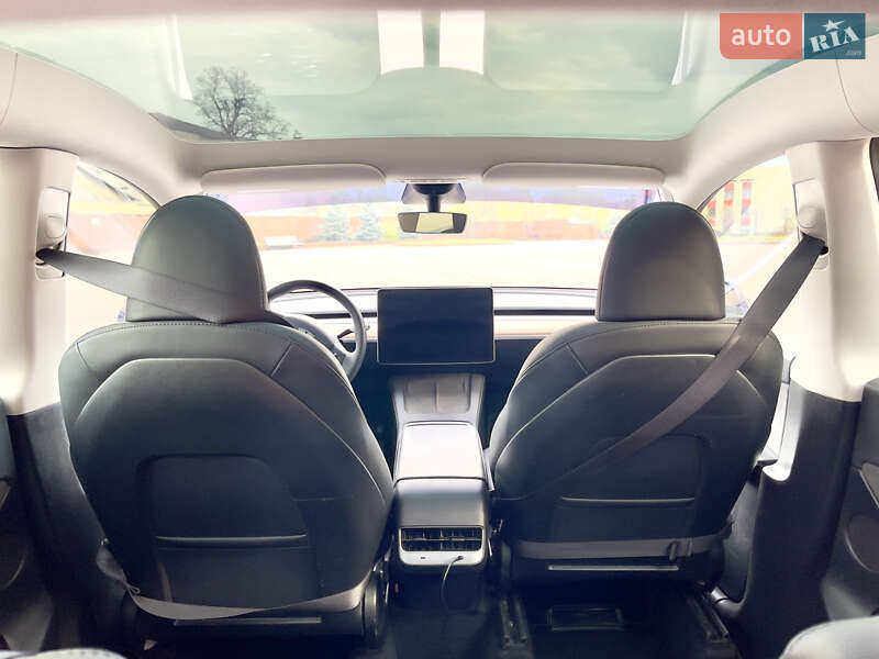 Внедорожник / Кроссовер Tesla Model Y 2023 в Каменском