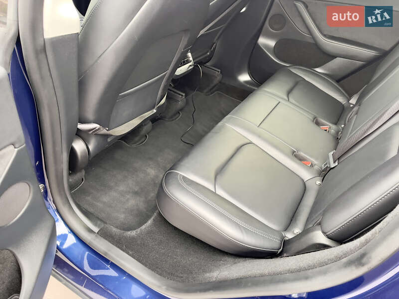 Внедорожник / Кроссовер Tesla Model Y 2023 в Каменском
