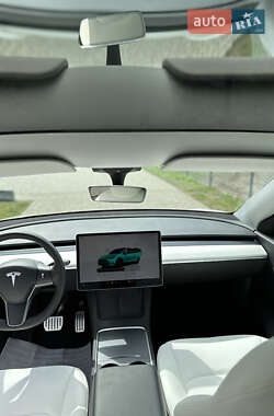 Внедорожник / Кроссовер Tesla Model Y 2022 в 