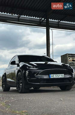 Позашляховик / Кросовер Tesla Model Y 2022 в 