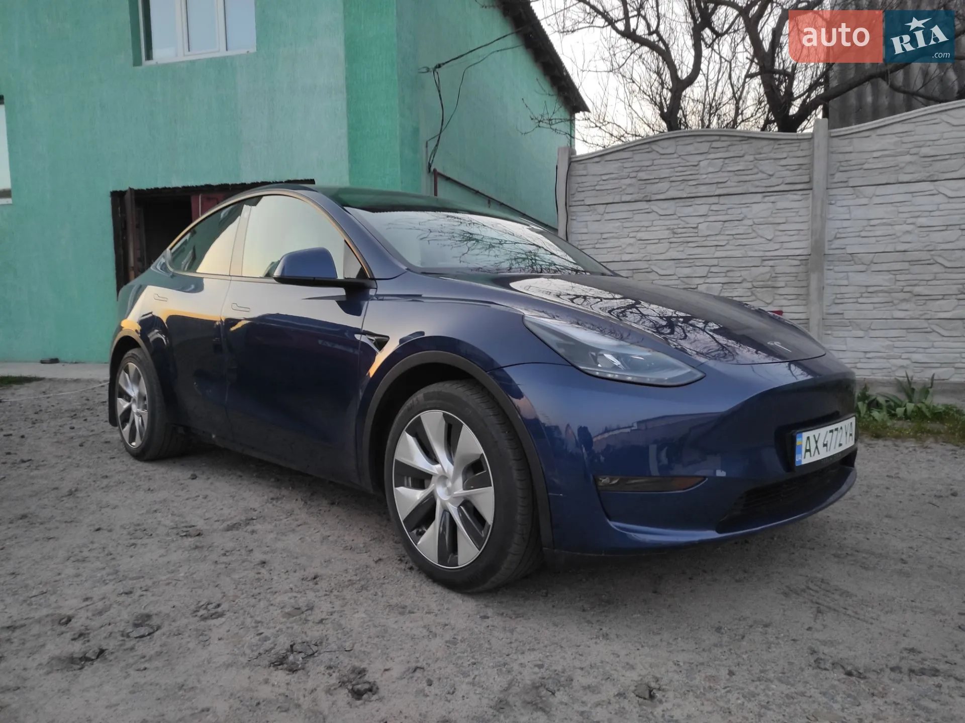 2023 Tesla Model Y - мініатюра 2