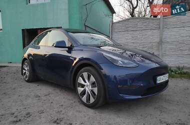 Внедорожник / Кроссовер Tesla Model Y 2023 в 