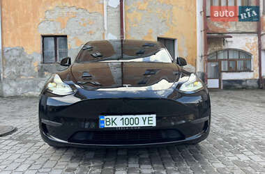 Внедорожник / Кроссовер Tesla Model Y 2022 в 