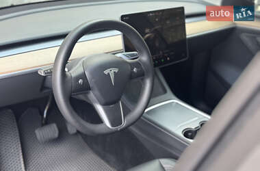 Внедорожник / Кроссовер Tesla Model Y 2022 в 