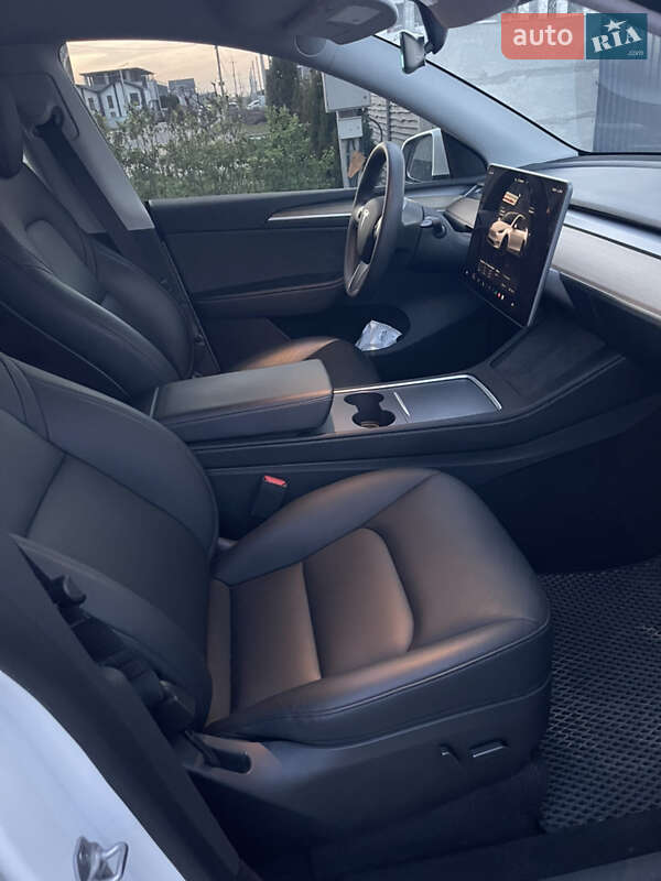 Внедорожник / Кроссовер Tesla Model Y 2023 в Софиевской Борщаговке фото 5 Внедорожник / Кроссовер Tesla Model Y 2023 в Софиевской Борщаговке