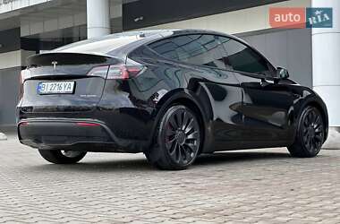 Внедорожник / Кроссовер Tesla Model Y 2022 в 