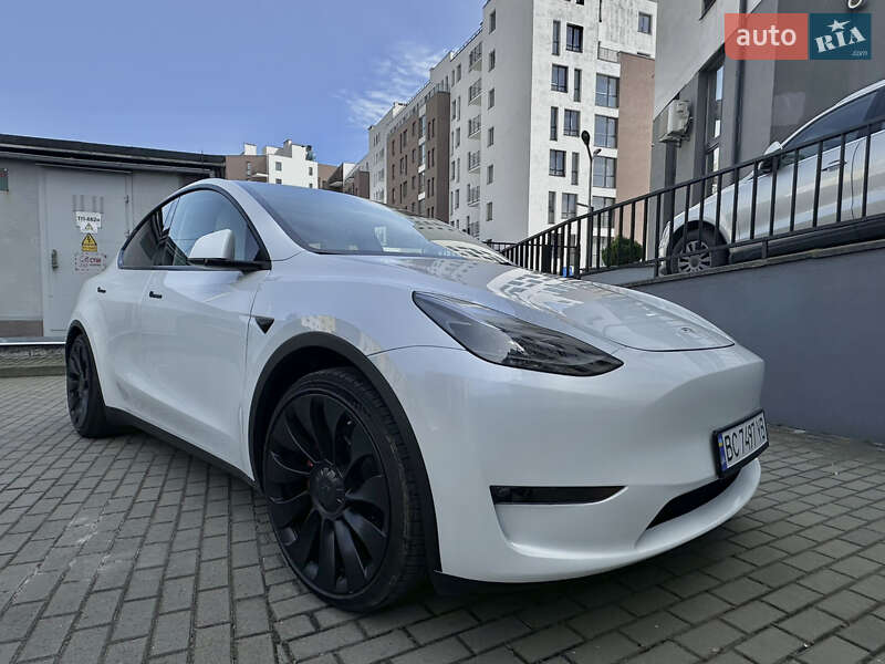 Внедорожник / Кроссовер Tesla Model Y 2023 в Львове фото 11 Внедорожник / Кроссовер Tesla Model Y 2023 в Львове
