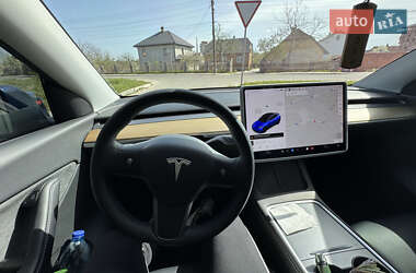 Внедорожник / Кроссовер Tesla Model Y 2022 в 
