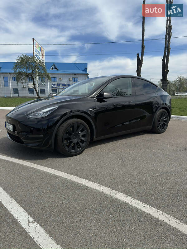 Позашляховик / Кросовер Tesla Model Y 2021 в Житомирі