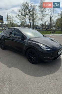 Внедорожник / Кроссовер Tesla Model Y 2021 в 