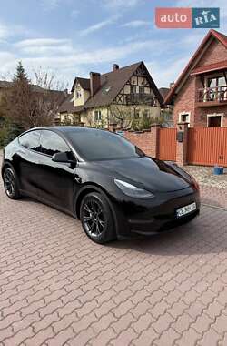 Внедорожник / Кроссовер Tesla Model Y 2024 в 