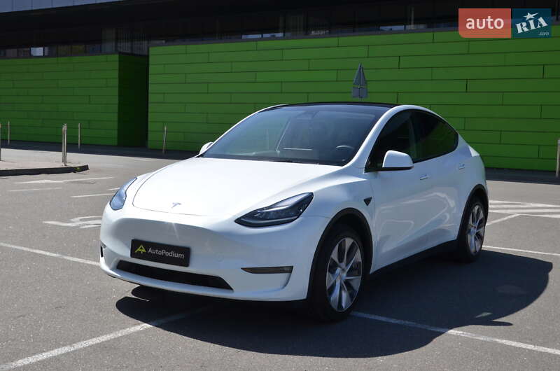 Внедорожник / Кроссовер Tesla Model Y 2022 в Киеве