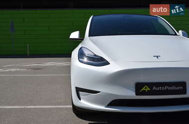 Позашляховик / Кросовер Tesla Model Y 2022 в 