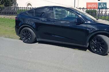 Внедорожник / Кроссовер Tesla Model Y 2021 в 