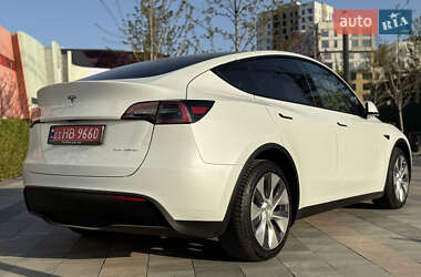 Внедорожник / Кроссовер Tesla Model Y 2023 в 