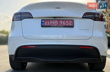 Внедорожник / Кроссовер Tesla Model Y 2023 в 