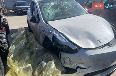 Позашляховик / Кросовер Tesla Model Y 2022 в 