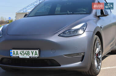 Внедорожник / Кроссовер Tesla Model Y 2022 в 