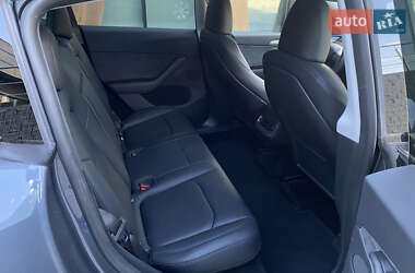 Внедорожник / Кроссовер Tesla Model Y 2023 в 