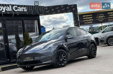 Внедорожник / Кроссовер Tesla Model Y 2024 в 