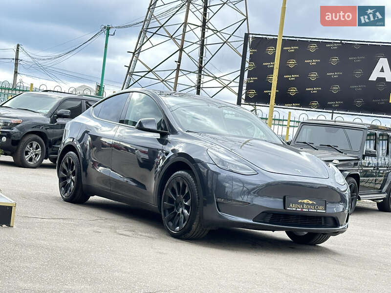 Внедорожник / Кроссовер Tesla Model Y 2024 в Харькове