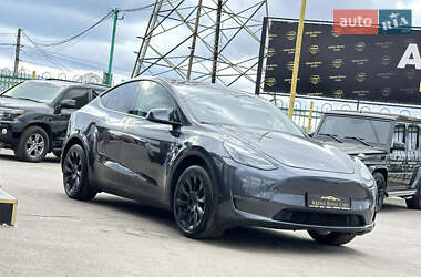 Внедорожник / Кроссовер Tesla Model Y 2024 в 