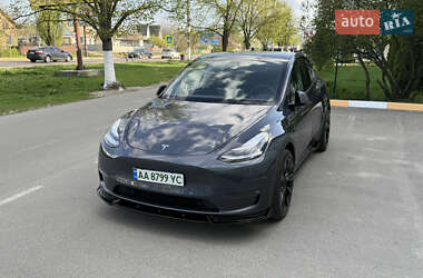 Внедорожник / Кроссовер Tesla Model Y 2022 в 
