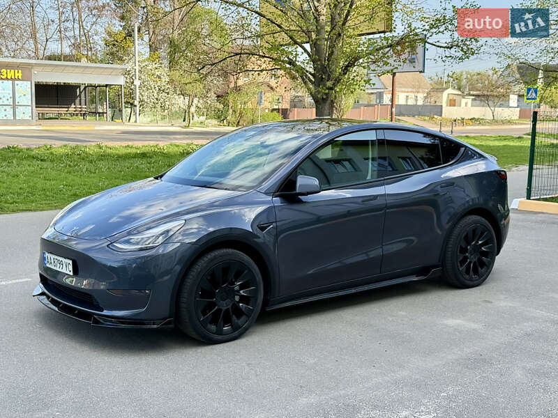 Внедорожник / Кроссовер Tesla Model Y 2022 в 