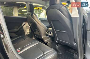 Внедорожник / Кроссовер Tesla Model Y 2020 в 