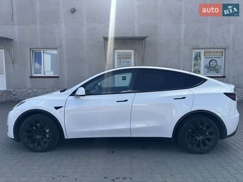 Внедорожник / Кроссовер Tesla Model Y 2020 в Луцке